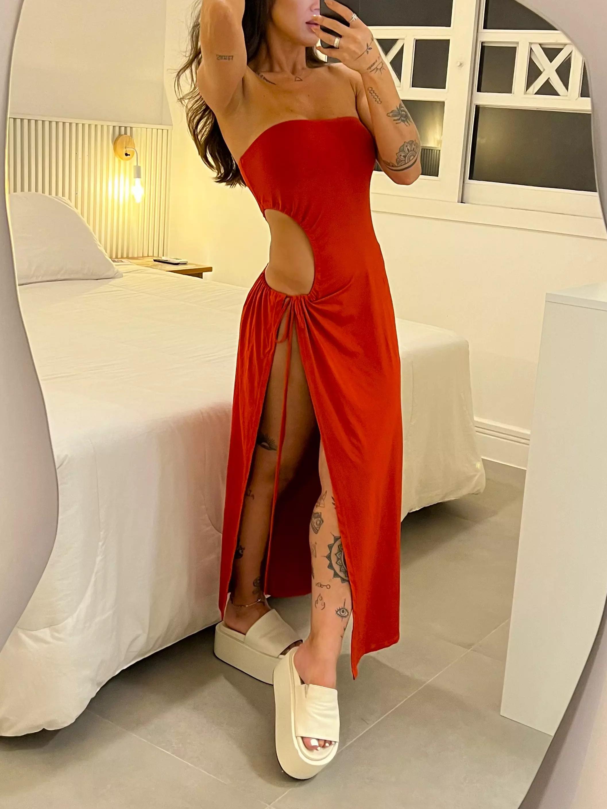 Vestido Longo Tomara que Caia com Fenda Lateral e Amarração