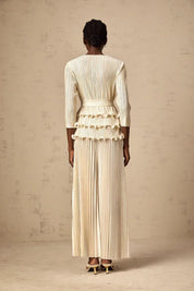 Conjunto Plissado com Acabamento Metalizado e Calça Wide Leg