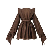 Vestido Curto Estruturado em Camadas Sofisticado