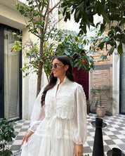 Valentina | Vestido Longo em Renda Artesanal com Aplicação de Pérolas
