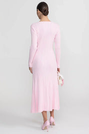 Letícia | Vestido Midi Canelado Rosa com Detalhes em Renda