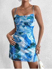 Ondina | Vestido Mini Azul Tie-Dye com Decote Cowl e Alças Finas