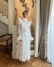 Sofia | Vestido Longo em Renda com Cintura Império e Decote em V
