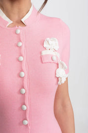 Vestido Midi Bicolor em Tricô com Aplicação de Flor Tridimensional