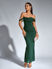 Brunilda | Vestido Midi Chocolate com Ombros Caídos e Franzido