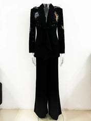 Conjunto Elegante: Blazer com Aplicação 3D e Calça Pantalona