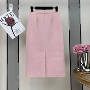 Conjunto Tweed Elegância Atemporal - Casaco Estruturado e Saia Cintura Alta