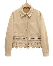 Dandara | Casaco Cropped Bege com Detalhes Vazados e Design Autoral