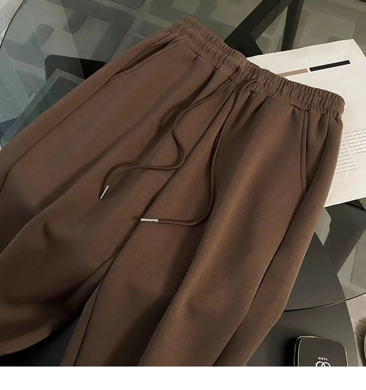 Conjunto Esportivo com Jaqueta Listrada e Calça Pantalona
