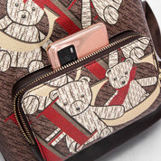 Mochila CHCh Feminina Premium com Design Exclusivo e Detalhe Artístico