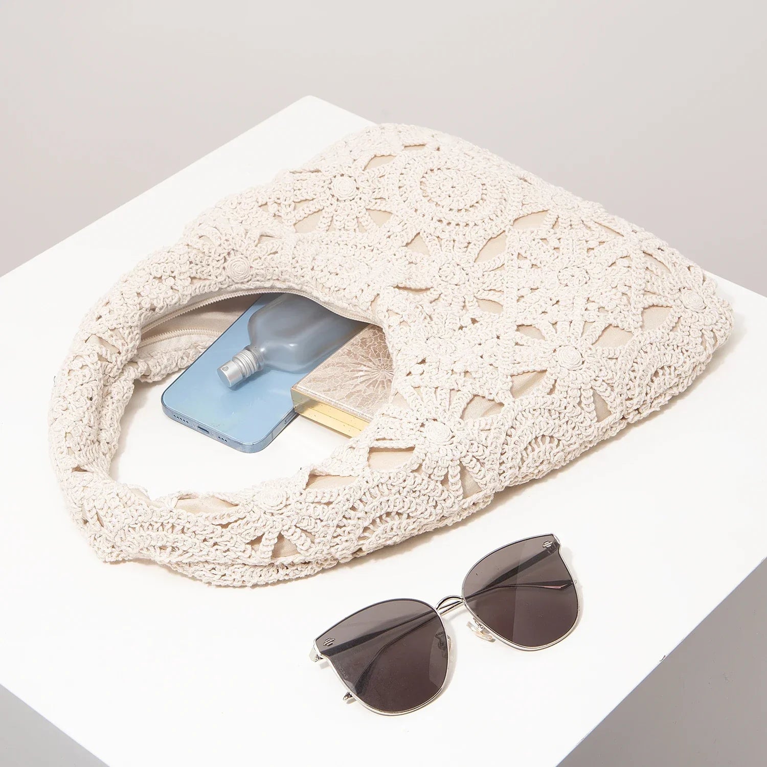 Bolsa de Ombro Trançada Vazado Artesanal – Estilo Premium para Praia e Viagens