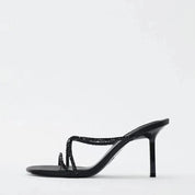 Sandália Feminina de Salto Fino com Cristais Bordados à Mão – Elegância Atemporal para Ocasiões Especiais