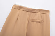Calça Pantalona: Conforto e Sofisticação em Tecido Leve