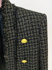 Blazer em Tweed Xadrez com Fios Dourados e Botões Ornamentais