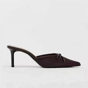 Sandália Mule em Cetim com Laço Escultural e Salto Elegante – Design Refinado para Looks Sofisticados