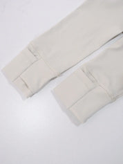 Conjunto Esportivo Feminino com Zíper Dourado e Calça Modeladora