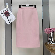 Conjunto Tweed Elegância Atemporal - Casaco Estruturado e Saia Cintura Alta