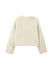 Berenice | Casaco Cropped em Shearling Bege com Fechamento em Toggles