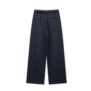 Calça Pantalona: Conforto e Sofisticação em Tecido Leve