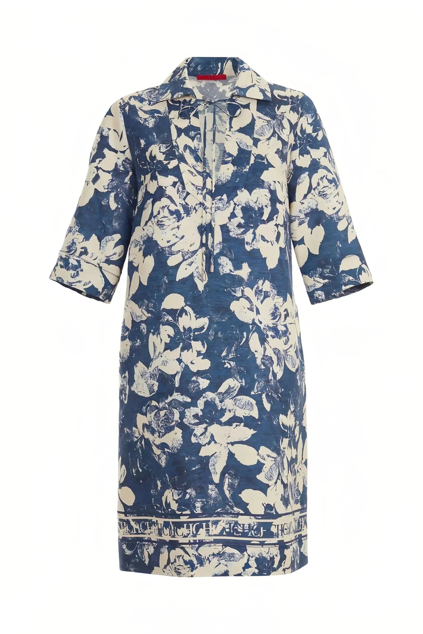 Vestido CHCH em Linha A com Estampa Atemporal e Decote em V Elegante