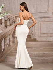 Rafaela | Vestido Longo Nude Franzido com Corte Sereia