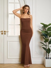 Rafaela | Vestido Longo Nude Franzido com Corte Sereia