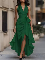 Lorena | Vestido Longo Azul Royal com Decote Halter Cruzado e Babado Assimétrico