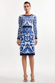 Vestido Dolce Midi de Cintura Alta com Estampa Exclusiva e Silhueta Esculpida