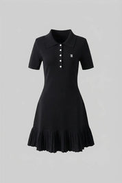 Vestido Curto Estilo Polo com Saia de Babados Pregueados