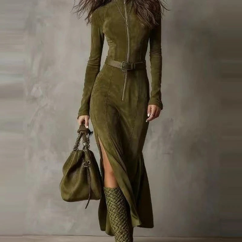 Helena – Vestido Longo com Fenda e Faixa