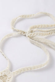 Ophelia | Vestido Mini em Crochê Floral Off-White com Decote Halter