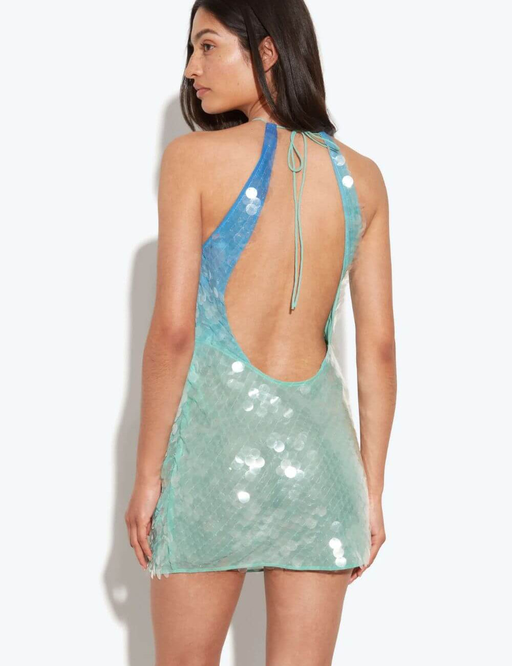 vestido-curto-azul-verde-decotado-paetes_3.jpg