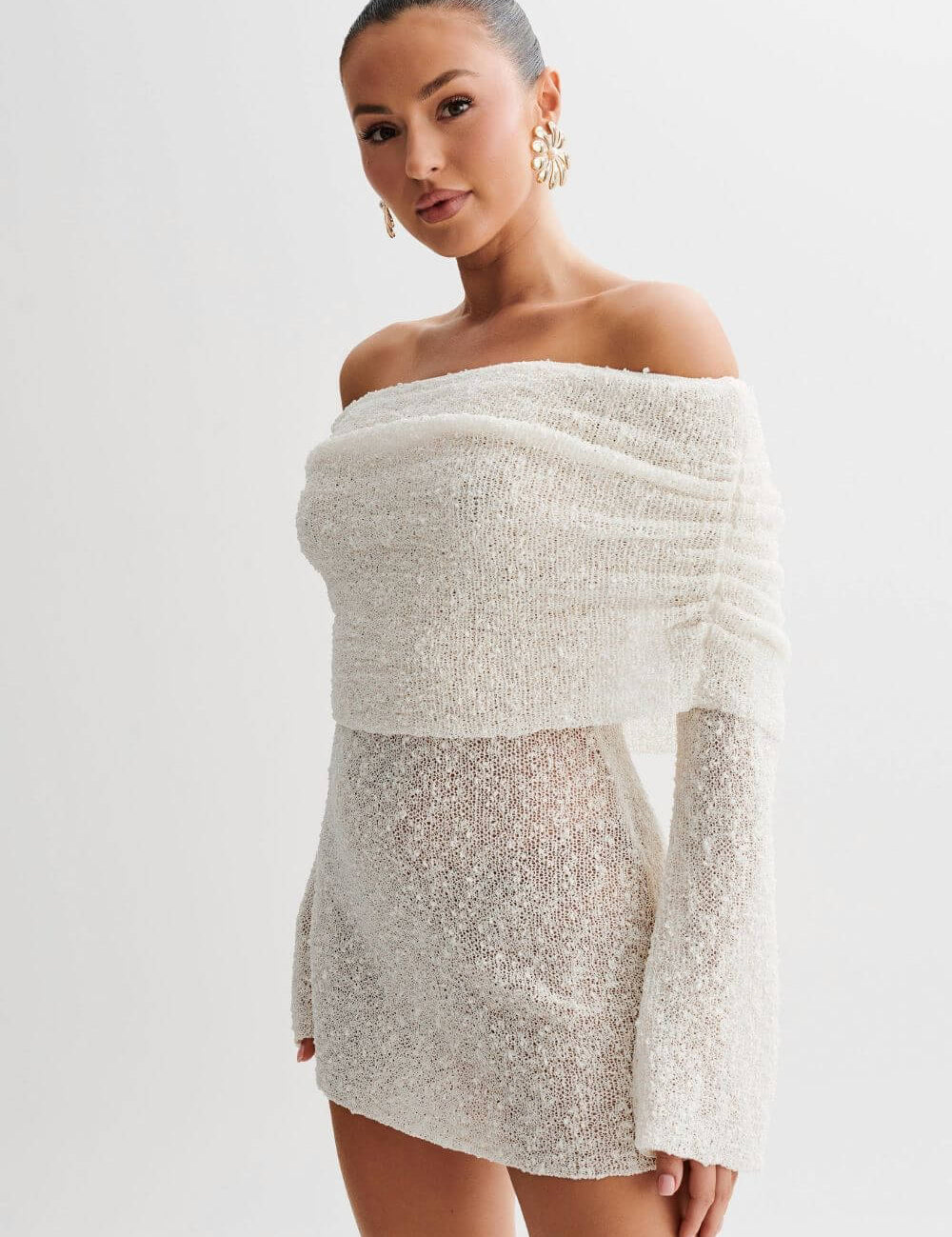 vestido-curto-off-shoulder-praia-translucido_13.jpg