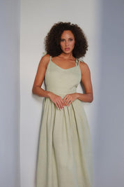 Dandara | Vestido Midi em Algodão com Franzido no Busto e Alça Ajustável