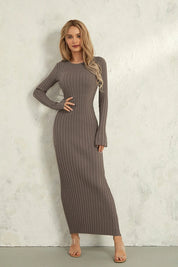 Olga | Vestido Longo em Tricô Canelado Off-White com Manga Longa
