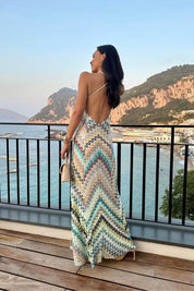 Aleth | Vestido Longo em Renda Chevron Terracota com Alças Cruzadas
